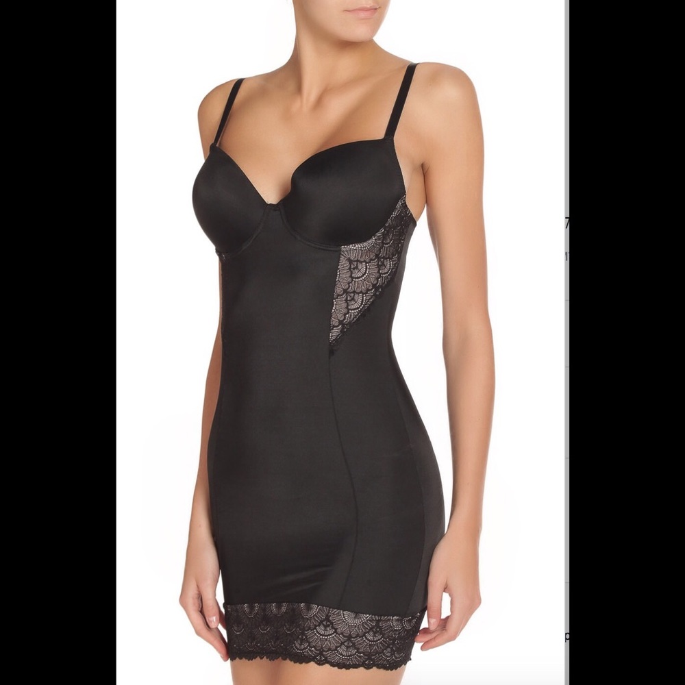 NWT Marilyn Monroe Black Shaping Lace Slip
